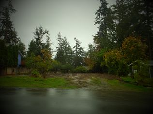 7913 Guemes Ave, Clinton, WA 98236