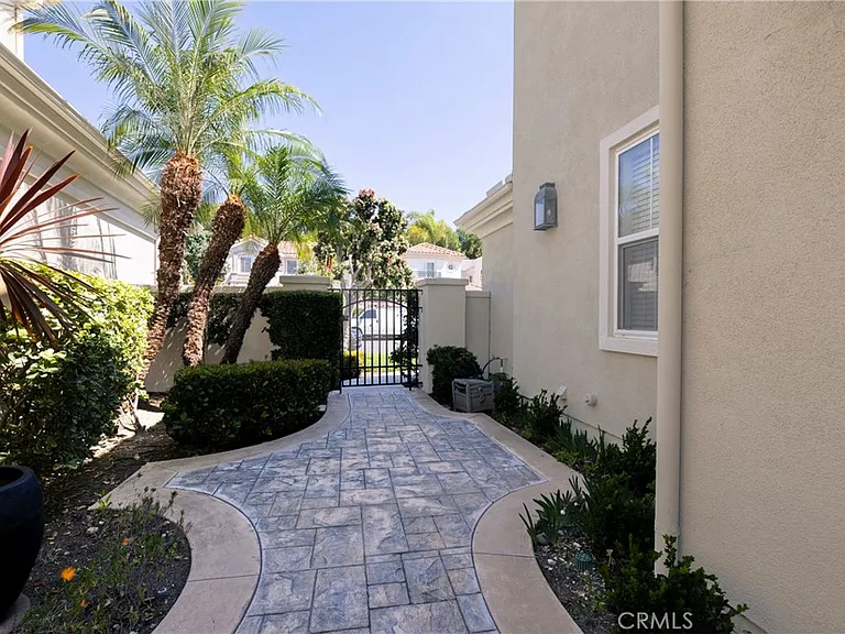1417 Sea Ridge Dr — Photo 13