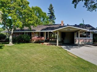 1832 Farndon Ave, Los Altos, CA 94024