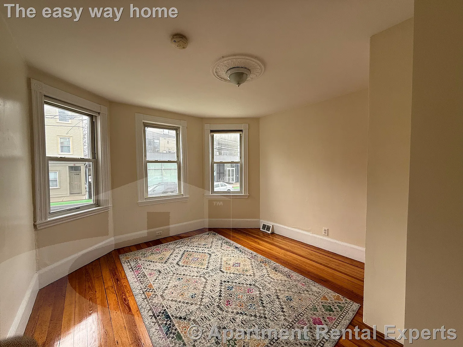 255 Beacon St — Photo 3