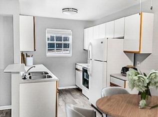 Stoneridge Apartment Homes, Lowell, MI 49331