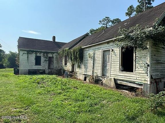 3rd image of 105 2nd Street