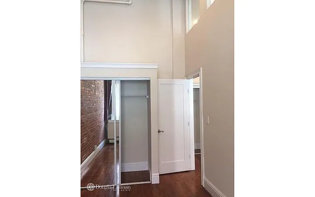 Rented by Douglas Elliman | media 29