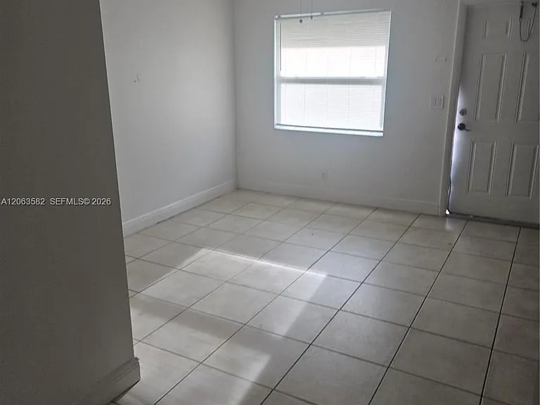 2450 Jackson St #D — Photo 3