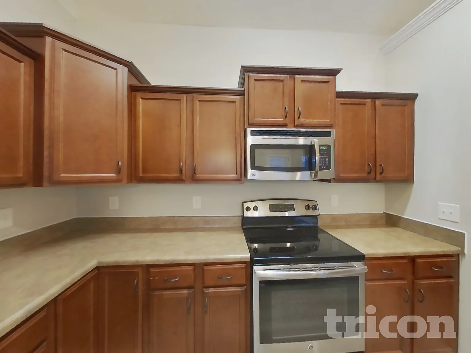 1863 Camelot Drive Clarksville TN — Photo 4