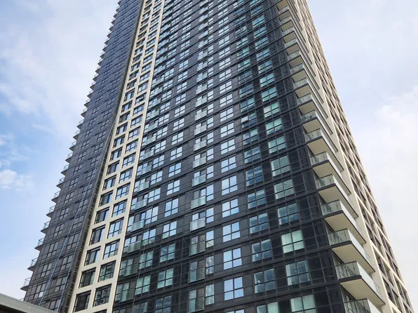 5 Mabelle Ave #3230, Toronto, ON M9A 0C8