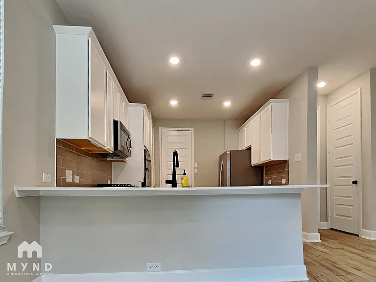 10210 Alder Ridge Dr — Photo 4