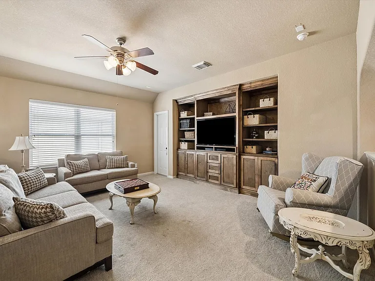 6102 Timbermoss Ct — Photo 17