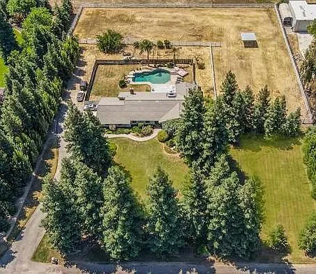 7309 W Tenaya Ave — Photo 6