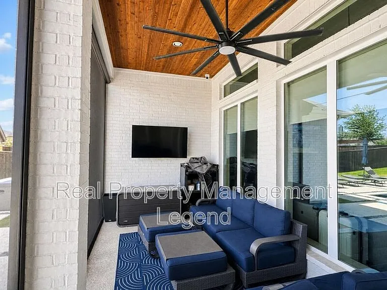 1304 Limestone Ridge Rd — Photo 12