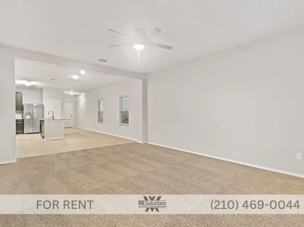 5526 Daniel Way, Saint Hedwig, TX 78152