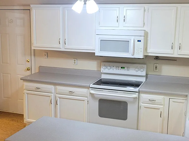 21 Stonewall Rd — Photo 12