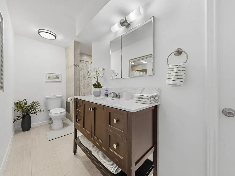 5057 Les Chateaux Dr #245 — Photo 21