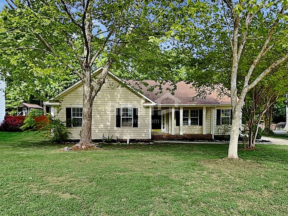 1st image of 3023 Laurelwood Dr