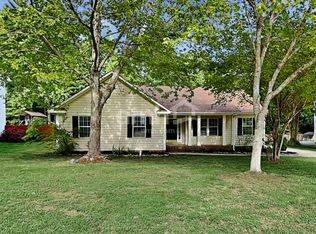 3023 Laurelwood Dr, Matthews, NC 28105