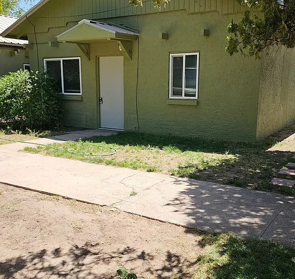 150 S Railroad Ave — Photo 2