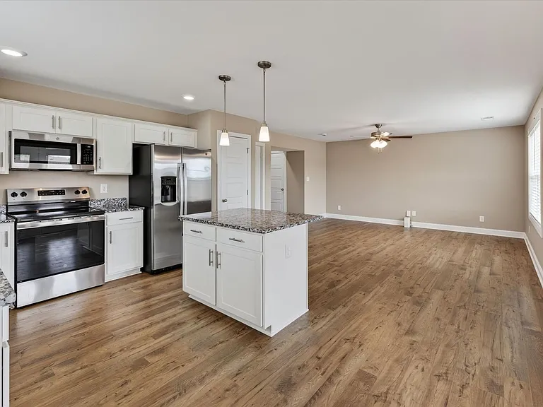 930 Tufnel Dr — Photo 18