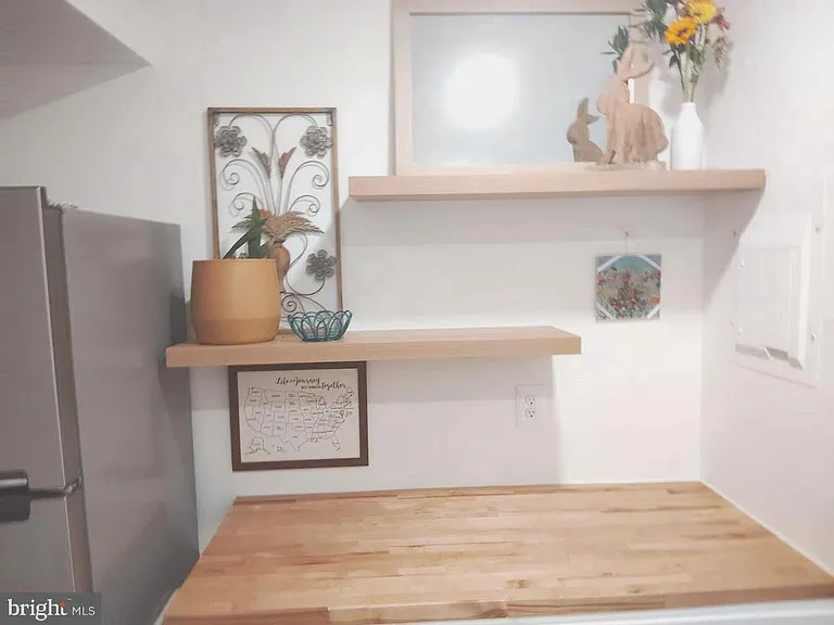 55 Skyhill Rd #101 — Photo 10