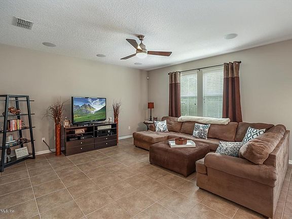 4th image of 12179 Chaseborough Way