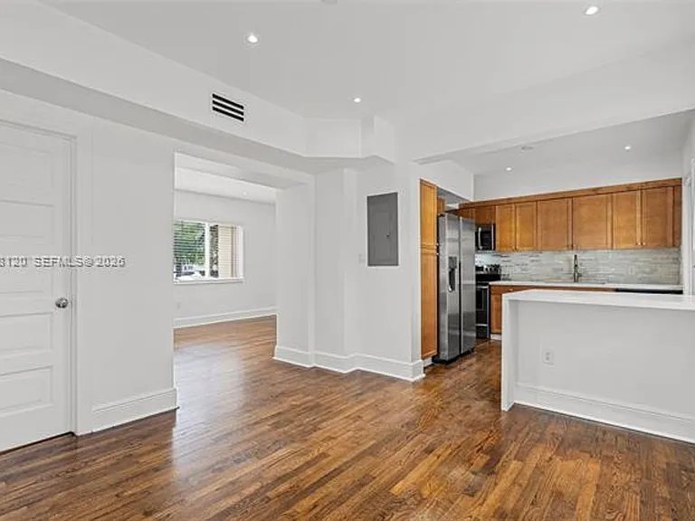 3500 Ponce De Leon Blvd #3500 — Photo 11