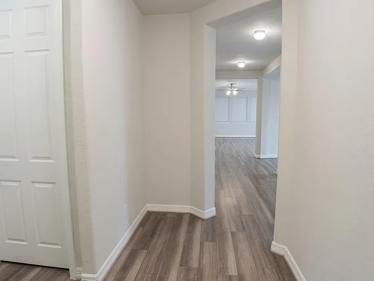 24319 Salts Mill Dr — Photo 6