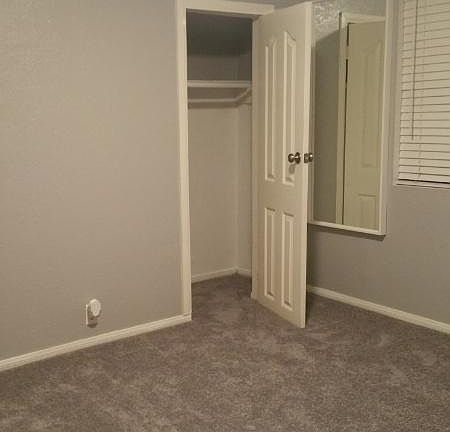 5th image of 1454 W 60th Pl