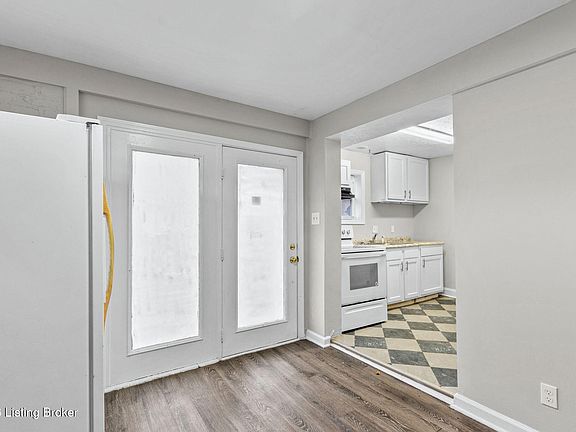 3rd image of 510 S 15th St