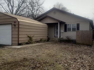 904 W Tracy St, Springfield, MO 65807