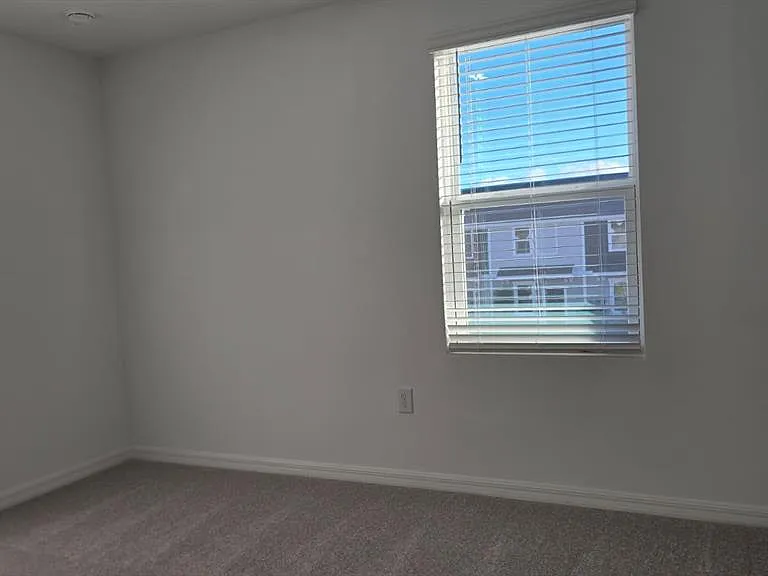 2970 Skyline Loop — Photo 7