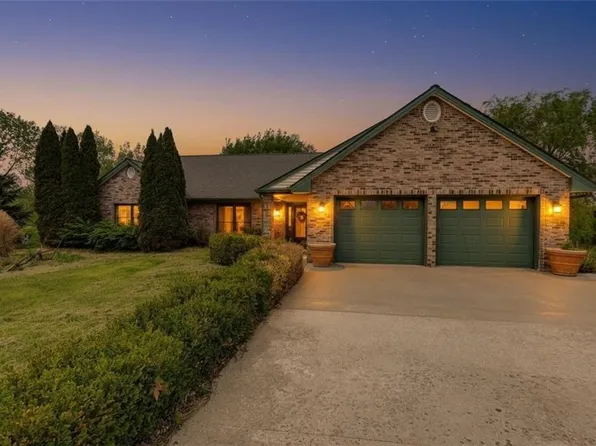 10306 SW State Route Jj, Saint Joseph, MO 64504