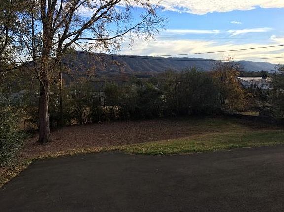 5th image of 1939 W Stone Dr
