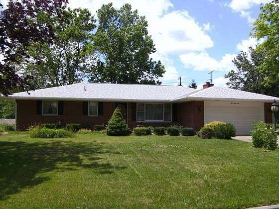 2nd image of 459 Crestview Dr
