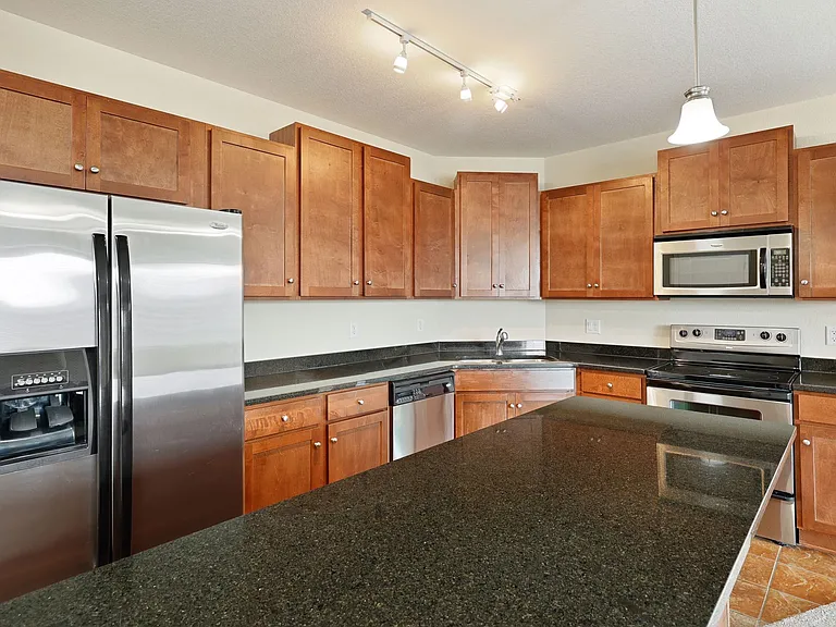 1155 Ford Rd — Photo 22