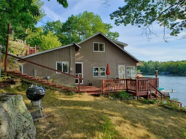 43254 County Route 100, Wellesley Island, NY 13640