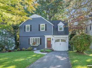 114 Sherwood Rd, Ridgewood, NJ 07450