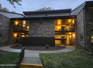 98 Arrowood Rd UNIT D, Manalapan, NJ 07726