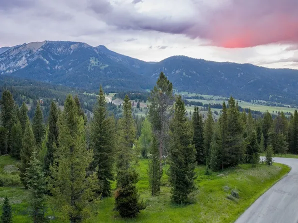 Gray Owl Ln, Big Sky, MT 59716