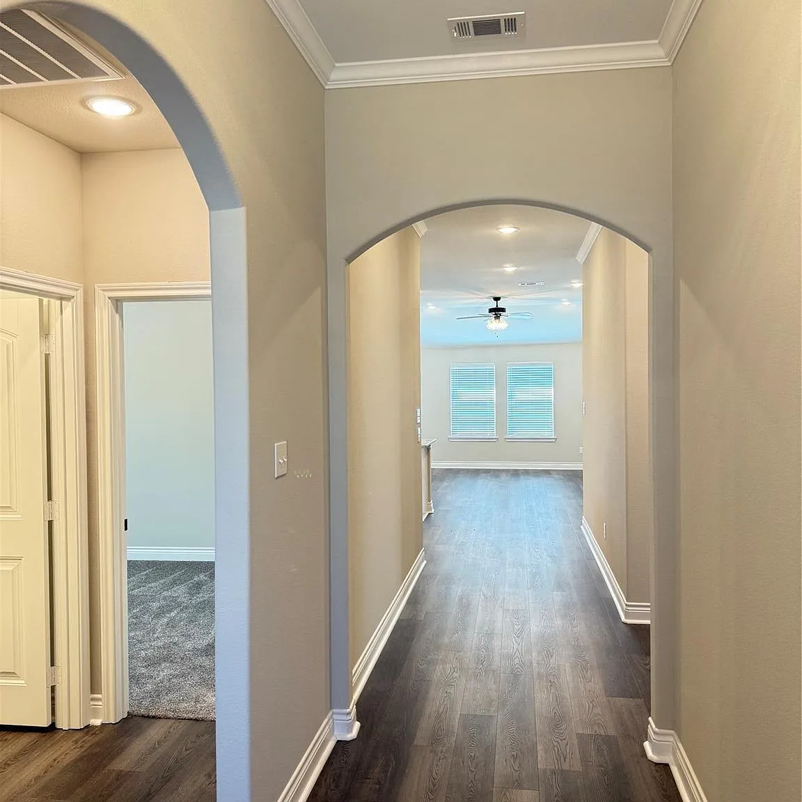 4 bed, 1704 sqft, $2,050 — Photo 4