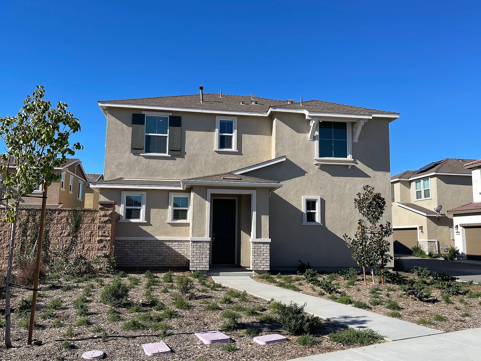 3 bed, 1520 sqft, $3,200 — Photo 1