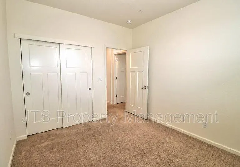 5122 Mossy Stone Way — Photo 61