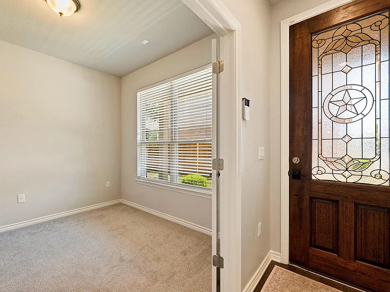 9010 Gage Dr — Photo 3