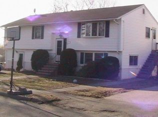 42 Morton Hill Ave, Lynn, MA 01902