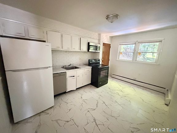 3rd image of 69 Oak Ridge Drive #51