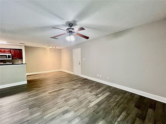 5th image of 7101 Santa Fe Pkwy