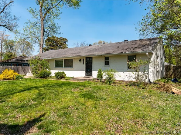 180 Forest Drive, Jeffersonville, IN 47130