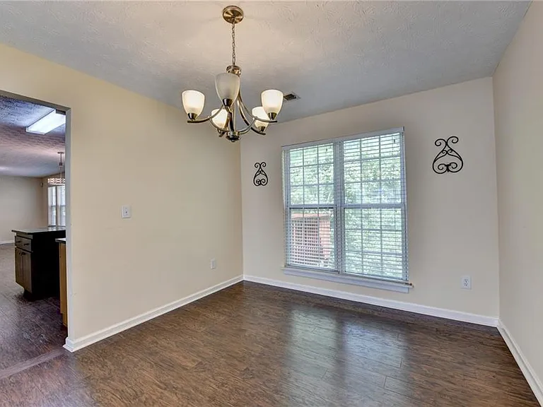 3380 McClure Woods Dr — Photo 12