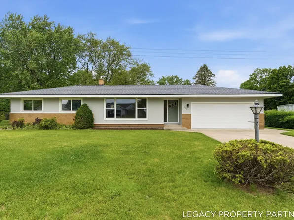 10625 Riley St, Zeeland, MI 49464