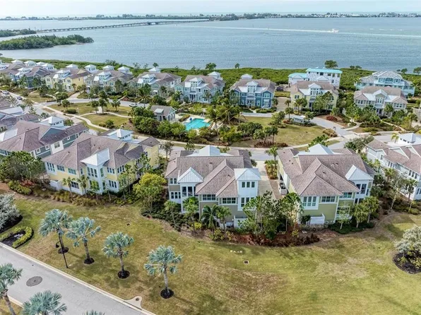 339 Compass Point Dr Unit 201, Bradenton, FL 34209
