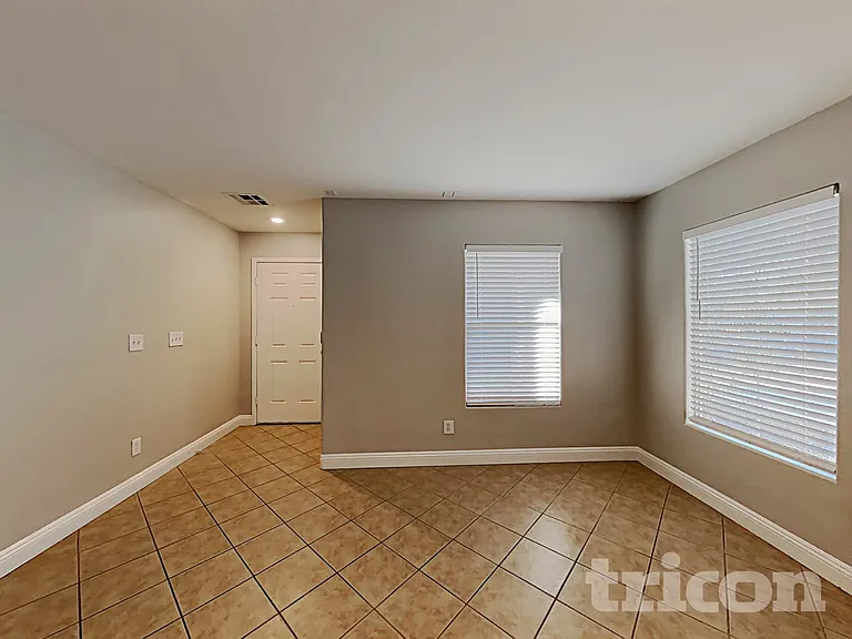 8236 Calico Wind St — Photo 5