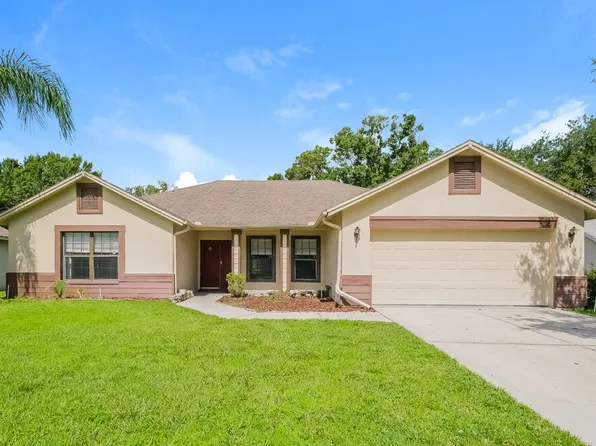 5713 Erhardt Dr, Riverview, FL 33578